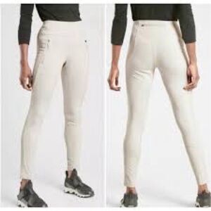 Athleta Winter White Peak Hybrid Fleece Lined Tights, Medium